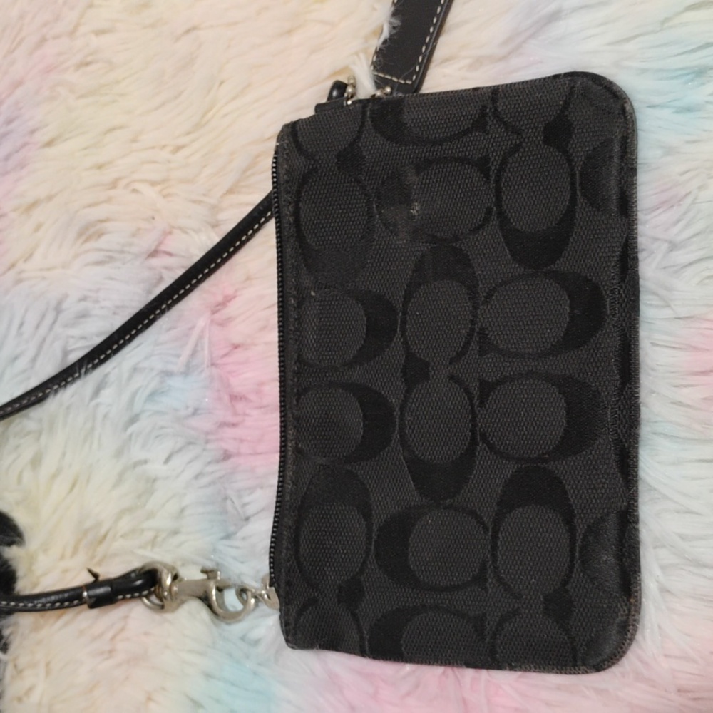 SALE! Coach Signature Print Vintage Crossbody Bag & Matching Mini Wristlet - Picture 7 of 16